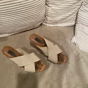 Steve Madden - elastic straps